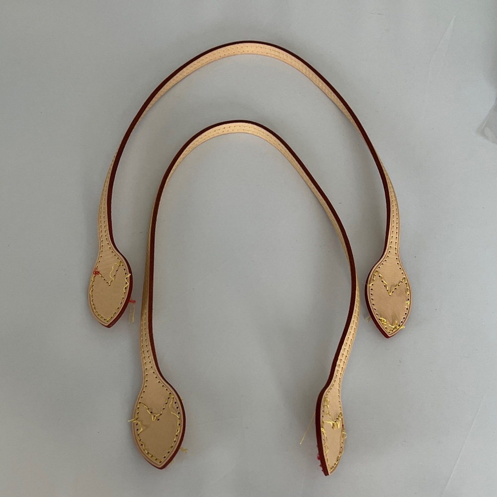Louis Vuitton Vachetta Leather Neverfull handles